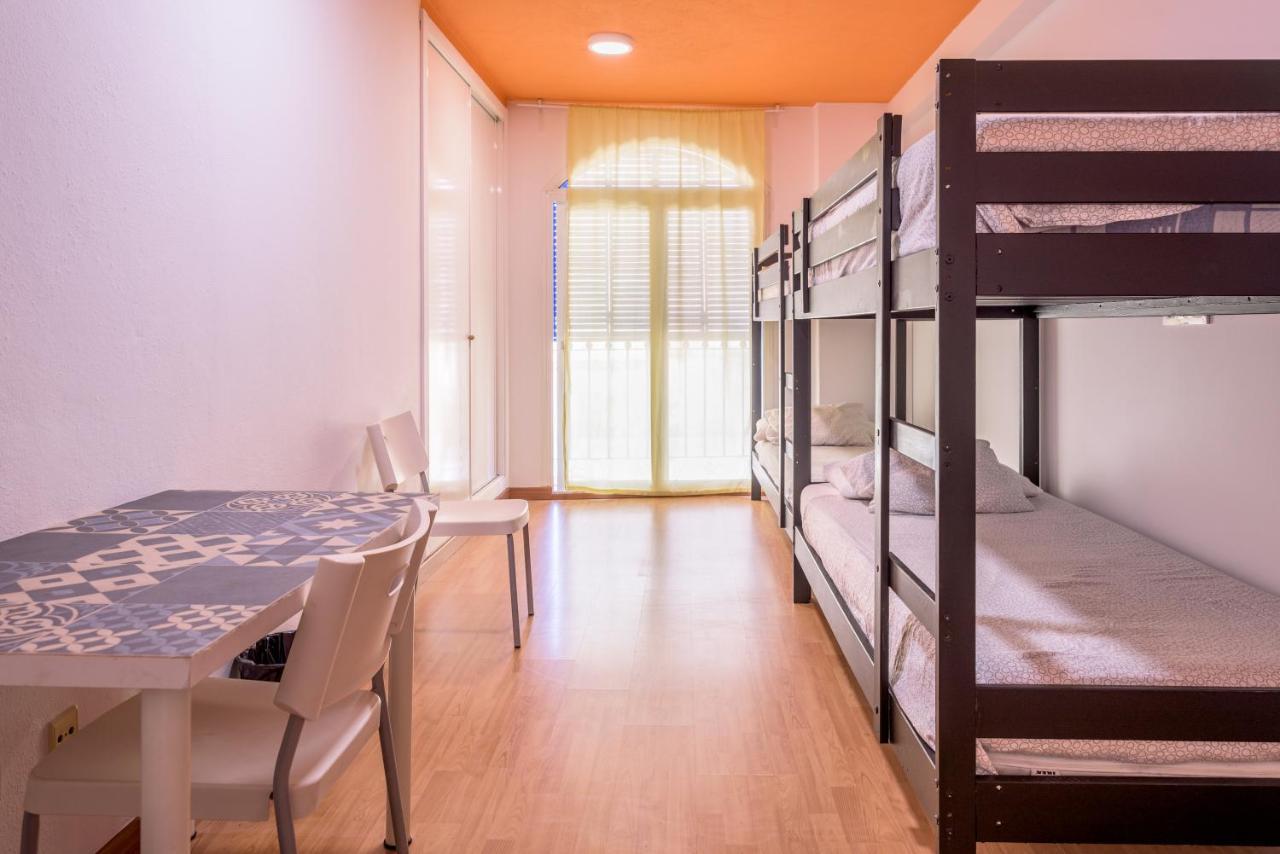 Lunalba Hostel Málaga